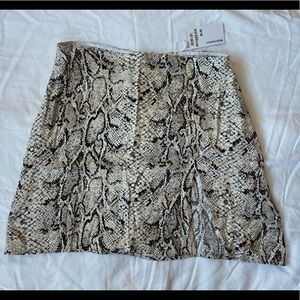 Reformation Margot Skirt in Rattlesnake - size 8